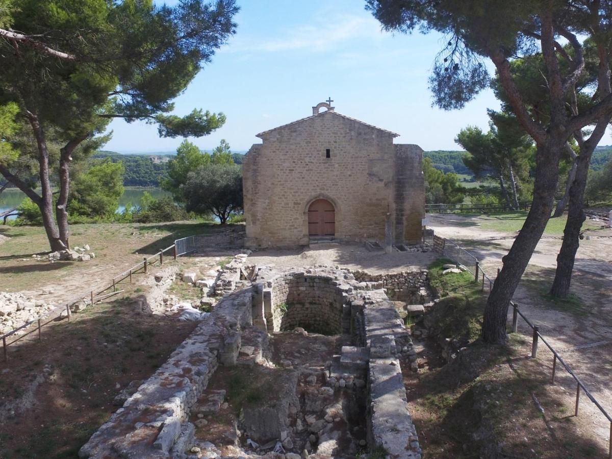 Apartamento Le Provencal Saint-Mitre-les-Remparts Exterior foto